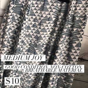 Lularoe medium joy